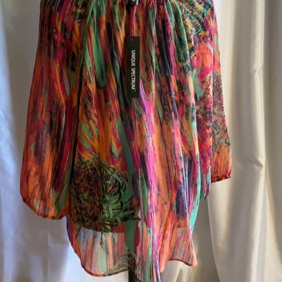 Ladies NWT tunic style top in semi sheer material size 2X nylon UNIQUE SPECTRUM - Picture 9 of 13
